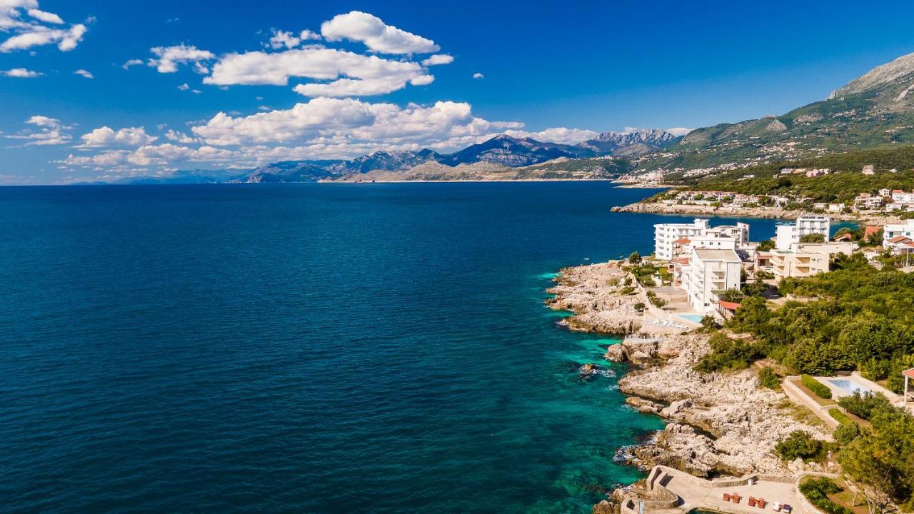 Open Sea Apartments Utjeha Exterior photo
